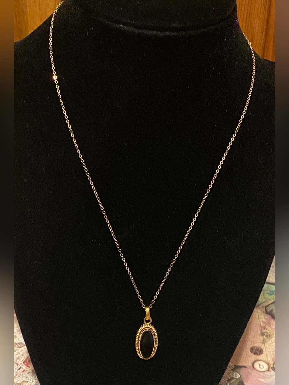 Vintage Mid-Century 1/20 12K GF Black Onyx Oval Pendant Necklace Dark Academia